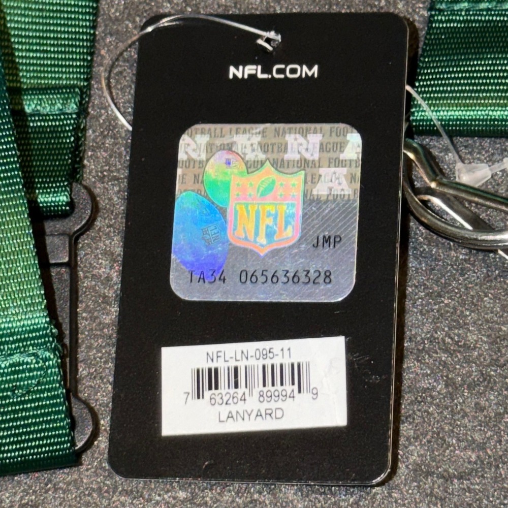 NFL New York Jets Lanyard Green Team Logo Keychain ID Holder NFL-LN-095-11 NEW - Picture 2 of 2